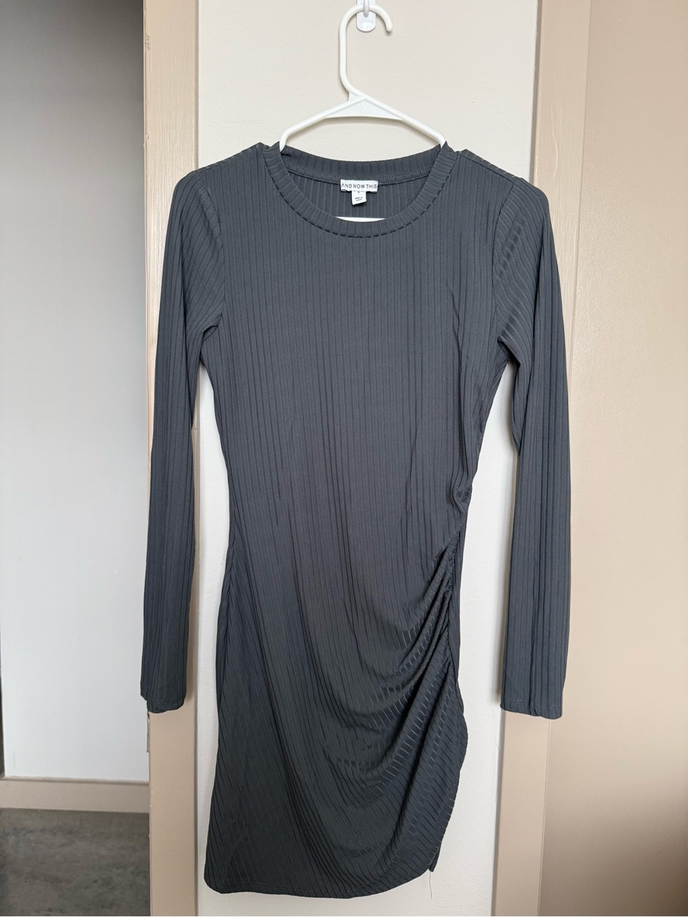 Madewell Charcoal Ribbed Long-Sleeve Ruched Midi Dress